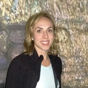 Meet your Posher, Hillary